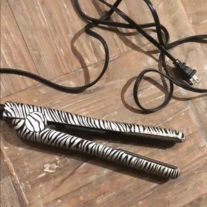 Zebra striped hair straightener